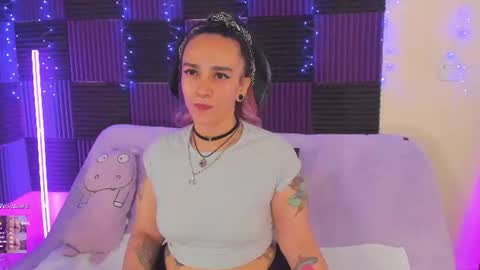 Snapshot of danna__castle chatting on June 2026 05:53:02 AM Dannacastle online show from June 2026 05:53:02 AM