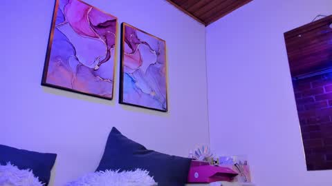 Danna Lovs online show from January 2025 05:12:02 PM