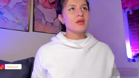 Danna Lovs online show from January 2025 02:17:02 PM