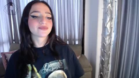 danna_wagner online show from October 2025 12:36:02 PM