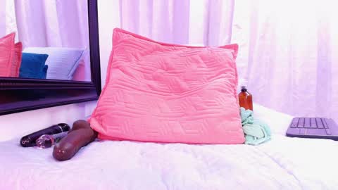 Danna Berlin  online show from January 2025 10:32:02 PM