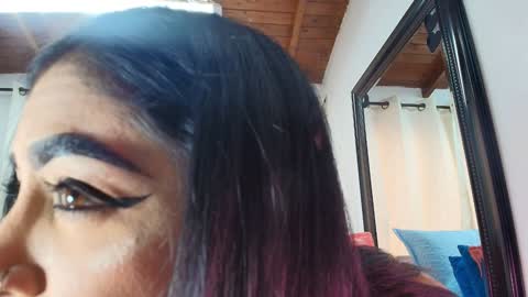 Danna Berlin  online show from January 2025 07:37:01 PM