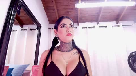 Danna Berlin  online show from February 2025 07:22:02 PM