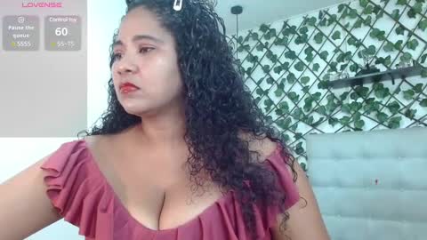 dannaberlin_0 online show from January 2025 01:14:01 PM