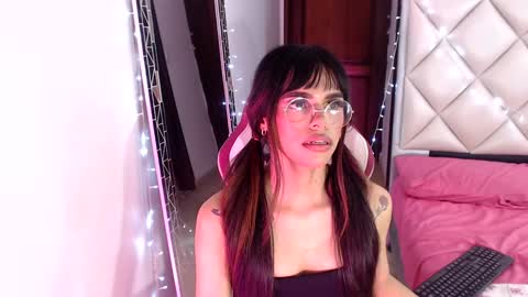 Dannamunoz130 online show from December 2024 05:44:02 PM