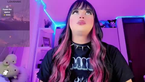 dannadolls online show from March 2026 06:56:01 PM