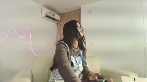 dannagabriella online show from April 2026 06:30:01 AM