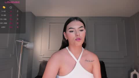 Danna Gibbs online show from February 2025 07:44:02 PM