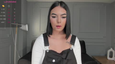 Danna Gibbs online show from February 2025 07:20:02 PM