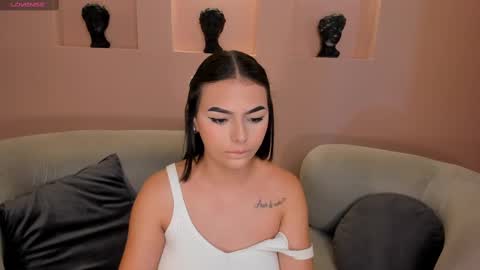 Danna Gibbs online show from February 2025 07:14:01 PM