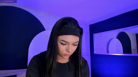 Danna Gibbs online show from September 2025 03:16:02 AM