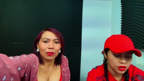 Snapshot of dannamomcerrat chatting on January 2025 03:04:02 AM dannamomcerrat online show from January 2025 03:04:02 AM