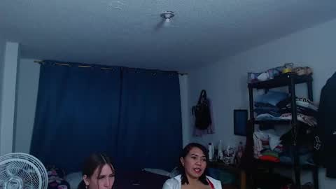 Snapshot of dannamomcerrat chatting on February 2025 03:41:02 AM dannamomcerrat online show from February 2025 03:41:02 AM