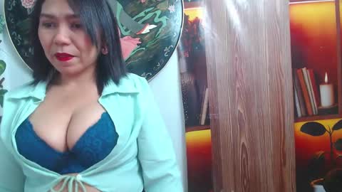 Snapshot of dannamomcerrat chatting on September 2025 11:40:02 PM dannamomcerrat online show from September 2025 11:40:02 PM