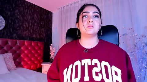 Danna online show from December 2024 04:29:02 PM