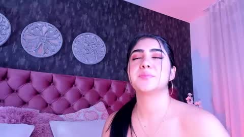 Danna online show from January 2025 05:26:02 PM