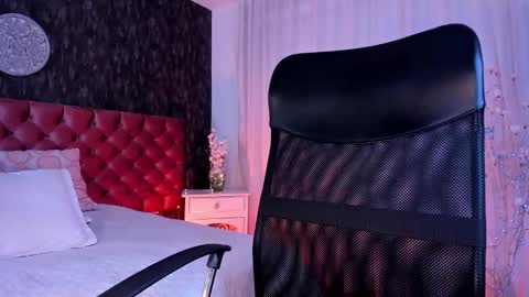 Danna online show from January 2025 08:21:01 PM