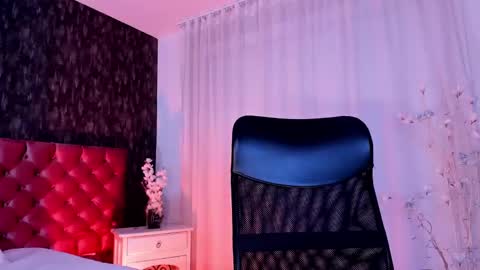 Danna online show from January 2025 05:26:01 PM