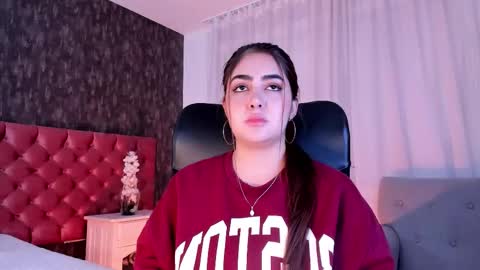 Danna online show from October 2025 02:36:02 PM