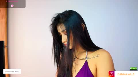 Danna Wells online show from April 2026 04:37:02 PM