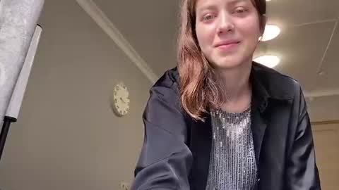 Snapshot of dannieferratt chatting on June 2026 11:16:01 AM Margo online show from June 2026 11:16:01 AM