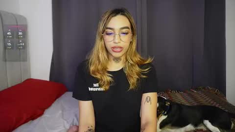 Snapshot of dannielle_ chatting on February 2025 11:03:01 PM online show from February 2025 11:03:01 PM