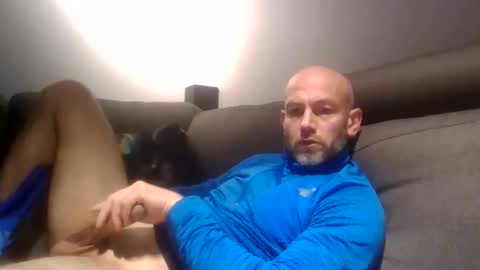 danny81boy online show from November 2025 05:23:01 PM