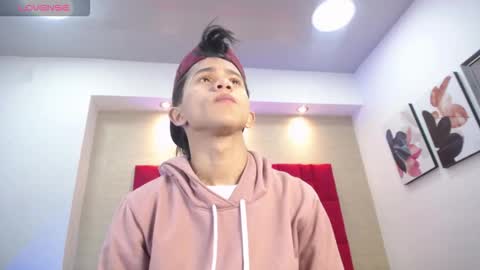 Danny online show from October 2025 01:12:01 PM