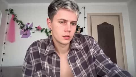 danny online show from September 2025 12:18:01 PM