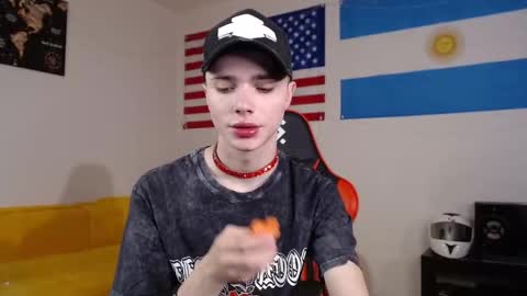 Danny online show from October 2025 08:49:01 AM
