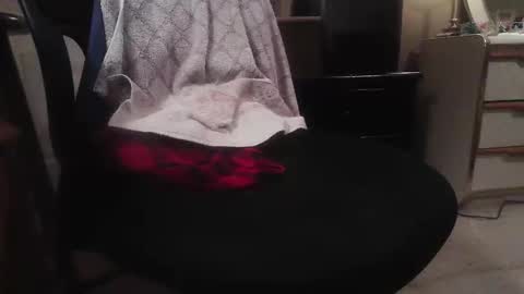 Danielle online show from November 2025 10:04:01 AM