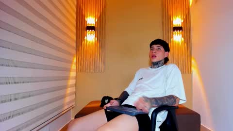 dante_armstrong online show from November 2025 04:34:01 AM