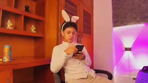 dante_bre online show from March 2025 12:12:01 PM