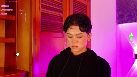 dante_bre online show from September 2025 01:38:02 PM