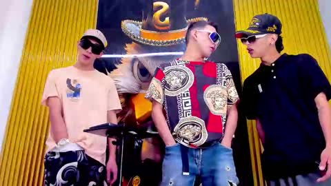 dante_brown1 online show from October 2025 09:35:02 PM