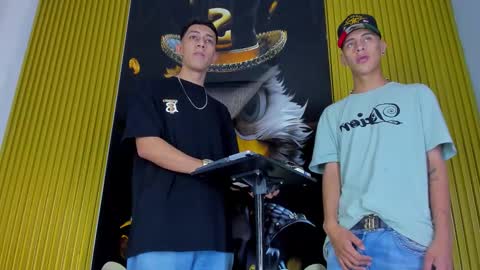 dante_brown1 online show from October 2025 09:31:01 PM