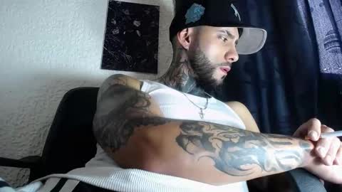 dante_d_angelo_ online show from October 2025 04:37:02 PM