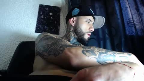 dante_d_angelo_ online show from October 2025 10:18:02 PM