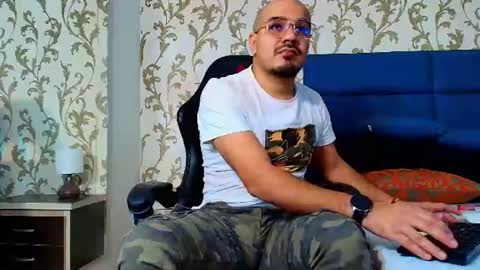Snapshot of dante_goldt chatting on June 2026 09:46:01 PM Dante online show from June 2026 09:46:01 PM