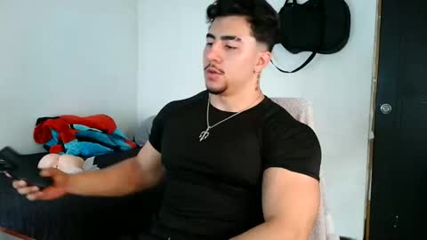 Snapshot of dantevicius chatting on November 2025 07:25:01 PM Dante Vicius online show from November 2025 07:25:01 PM