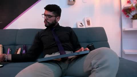 Snapshot of dantewinter chatting on September 2025 03:30:02 AM Dante Winter online show from September 2025 03:30:02 AM