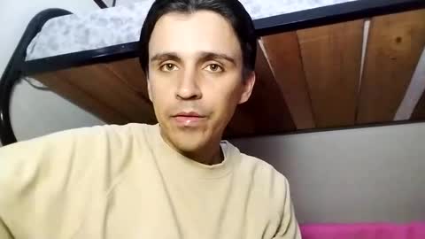 Snapshot of danylano chatting on November 2025 09:47:01 PM Daniel online show from November 2025 09:47:01 PM