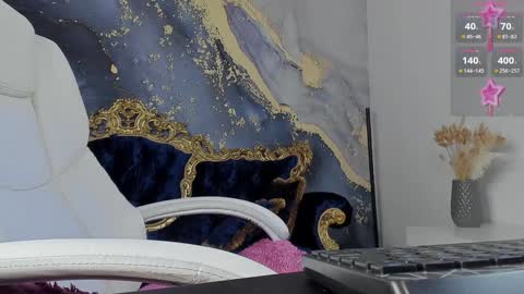 Snapshot of daphne_moss chatting on January 2025 05:14:01 PM Agatha online show from January 2025 05:14:01 PM