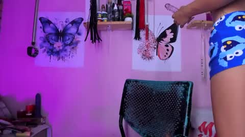 daphneandrade online show from January 2025 01:02:01 PM