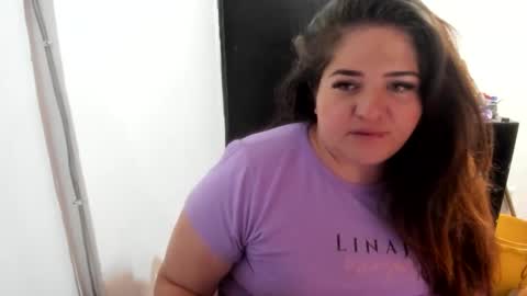 Snapshot of daphnegirlsexxy chatting on May 2026 09:20:01 PM daphnegirlsexxy online show from May 2026 09:20:01 PM