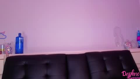 Daphne Madison online show from November 2025 11:04:02 PM