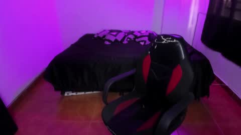 DAPHNE online show from December 2024 01:22:01 PM
