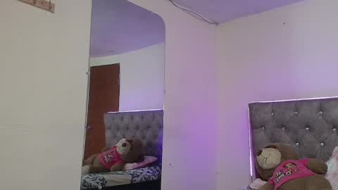 DAPHNE online show from January 2025 05:11:01 PM