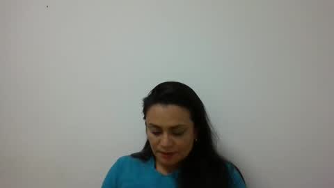 dapnne online show from January 2025 07:49:01 PM