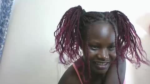 ESTHER online show from February 2025 08:41:01 AM